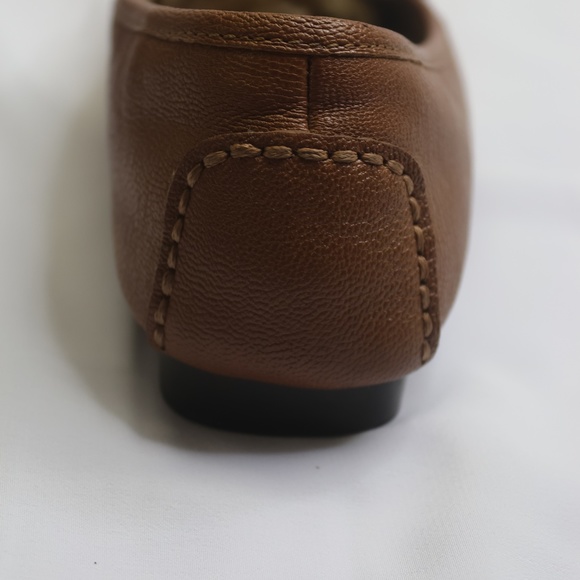 Michael Kors Brown Leather Loafers with Gold Colored toe decoration - Picture 4 of 5